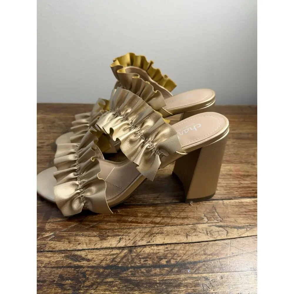 Charles‎ by Charles David Royals gold ruffle block heel slide sandals 7